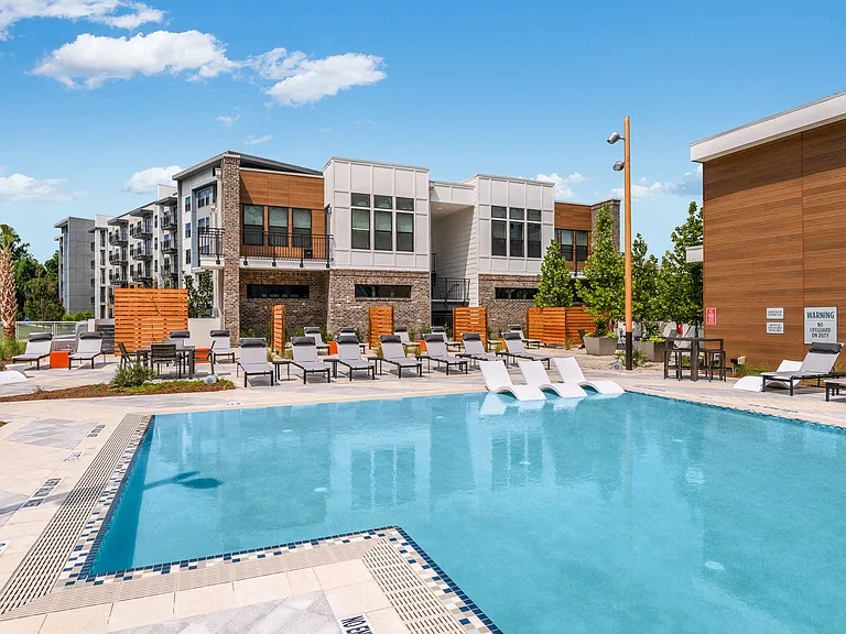 JTB Apartments — Photo 25