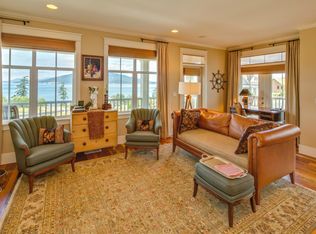 4602 Schooner Dr, Anacortes, WA 98221
