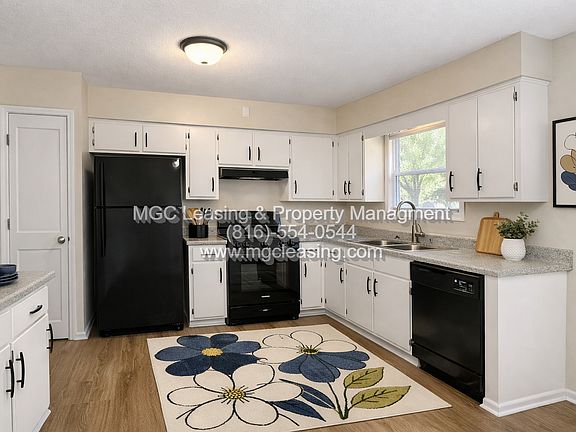 2nd image of 2901 NW Kingsridge Dr