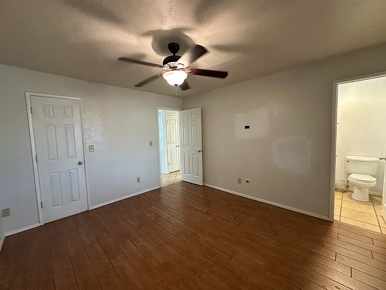 3209 S Capri Cir — Photo 33