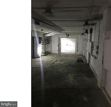 4th image of 5013 Mulberry St