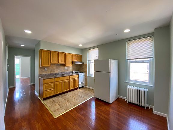 Kitchen / Dining / Living room