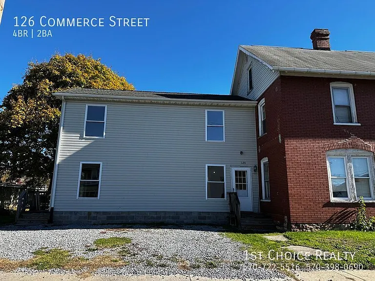 126 Commerce St — Photo 1