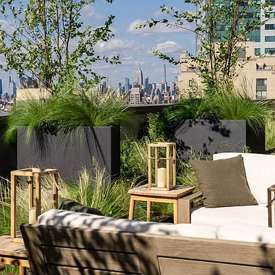 Rented by Avery Hall Investments | media 31