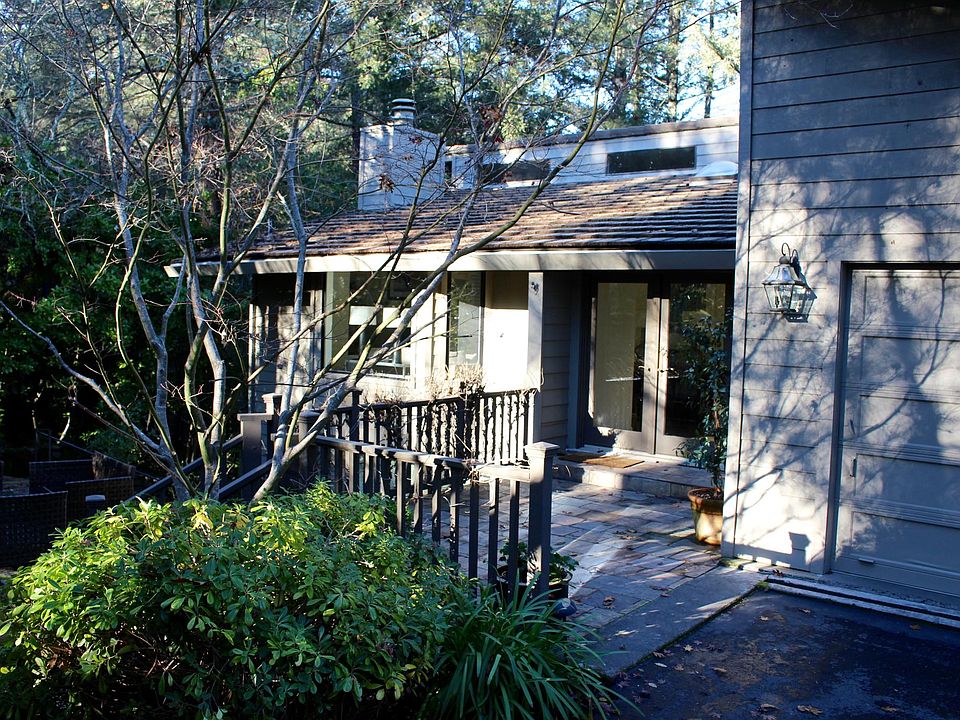 1st image of 205 Knoll Pl