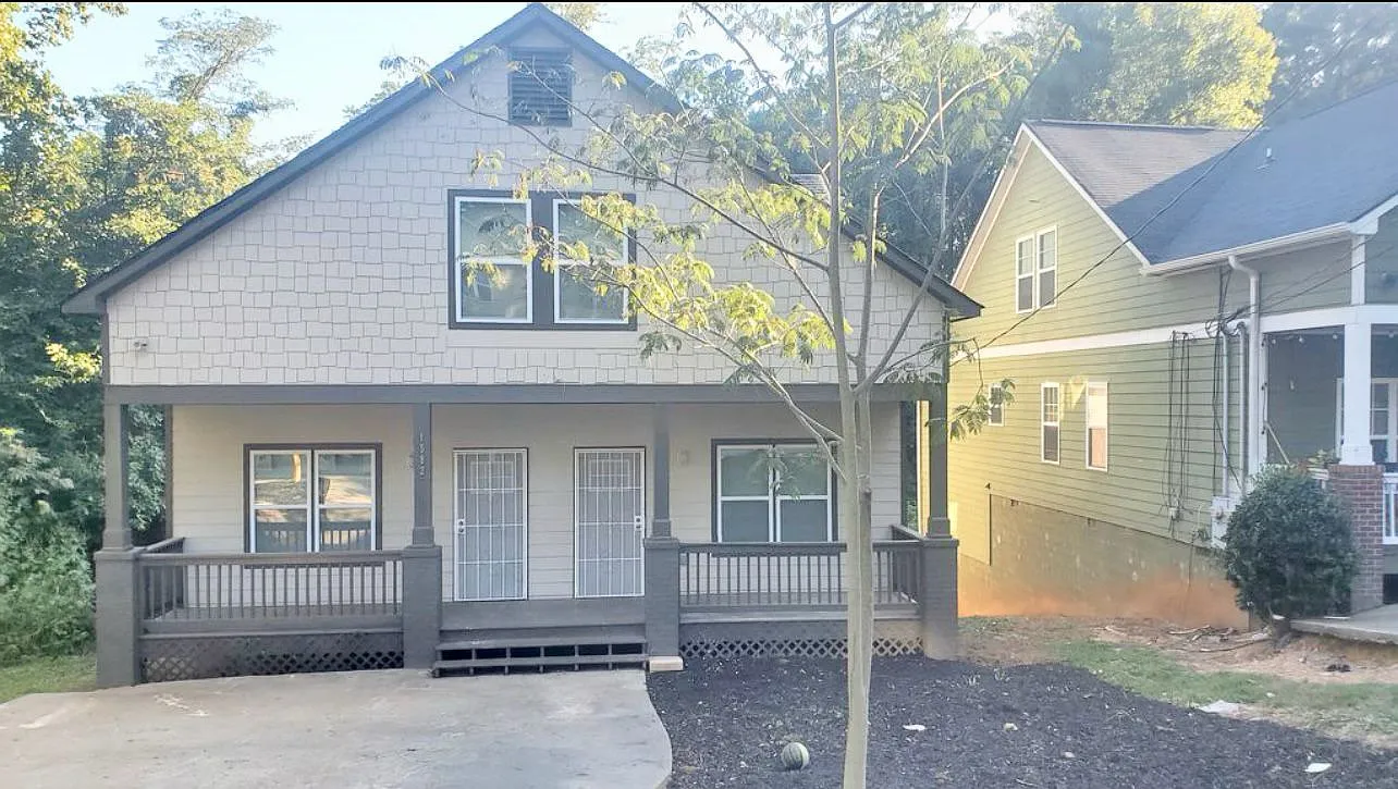 4 bed, 1450 sqft, $2,250 — Photo 1