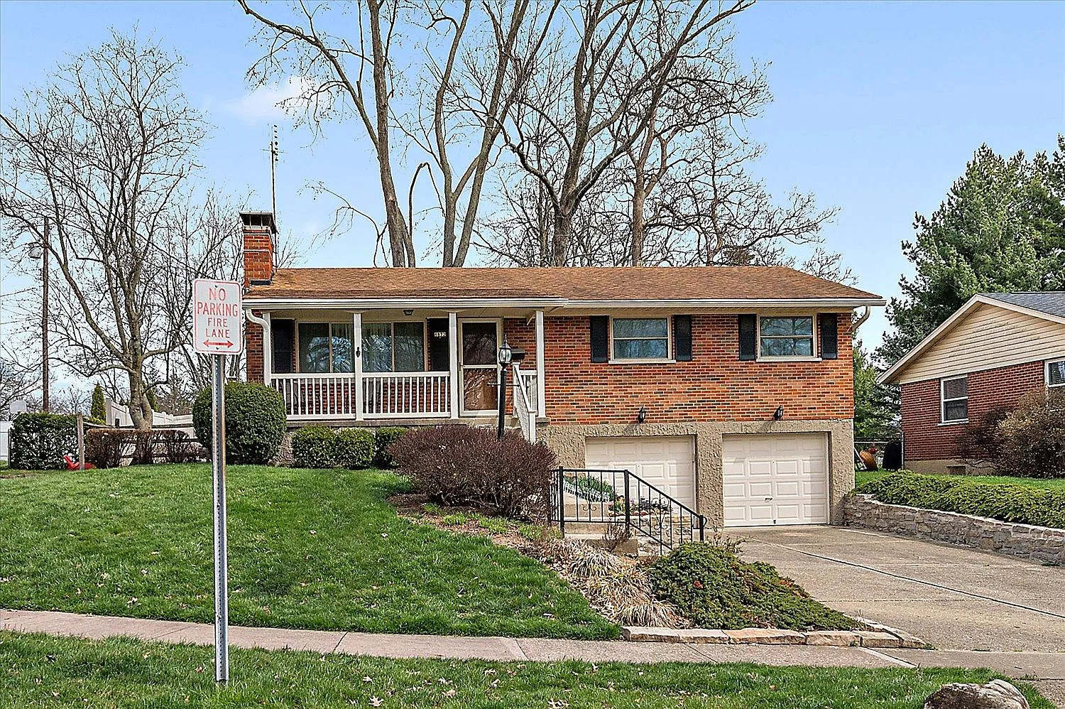 3 bed, 1.5 bath, 1227 sqft, $2,500 — Photo 1