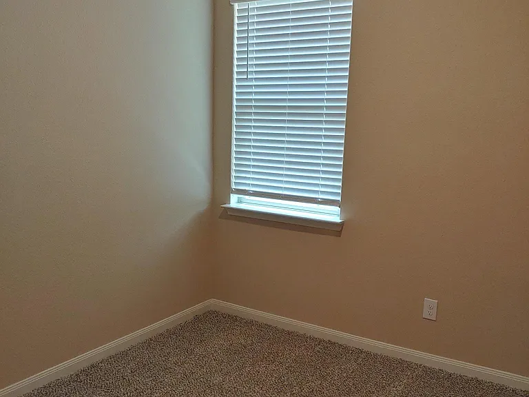 280 Moonstone Way — Photo 7