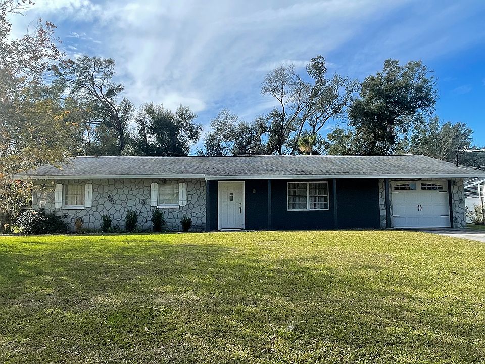 1st image of 4812 Lynn Oaks Cir