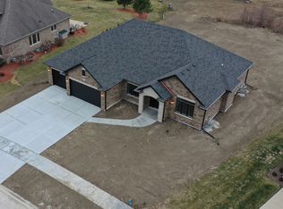 19952 Aine Dr, Frankfort, IL 60423