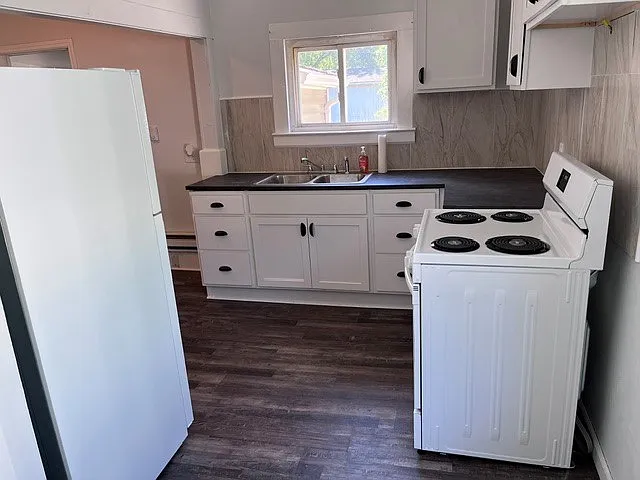 336 E North St #B — Photo 6
