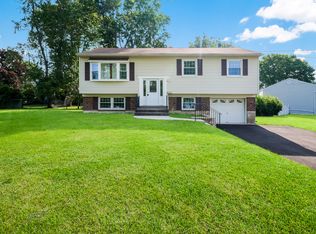 338 Natale Ln, Warminster, PA 18974