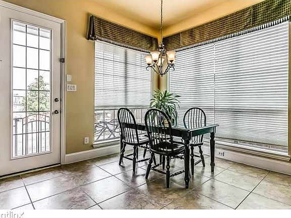 4th image of 6400 Castle Rock Cir