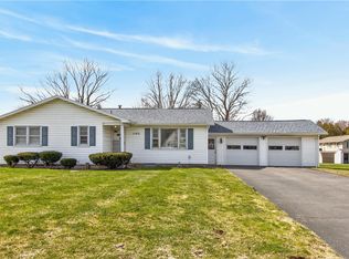 1103 Five Mile Line Rd, Webster, NY 14580