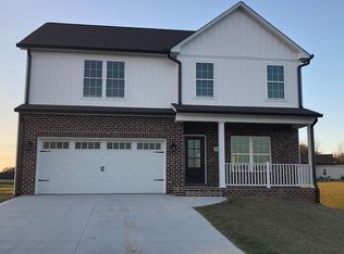 3821 NW Winter Haven Dr, Cookeville, TN 38501