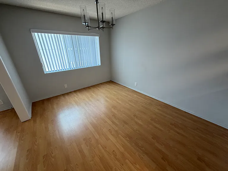 1210 N Flores St #7 — Photo 3