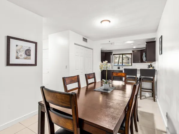 1665 Cabot Ln APT A3, Wellington, FL 33414