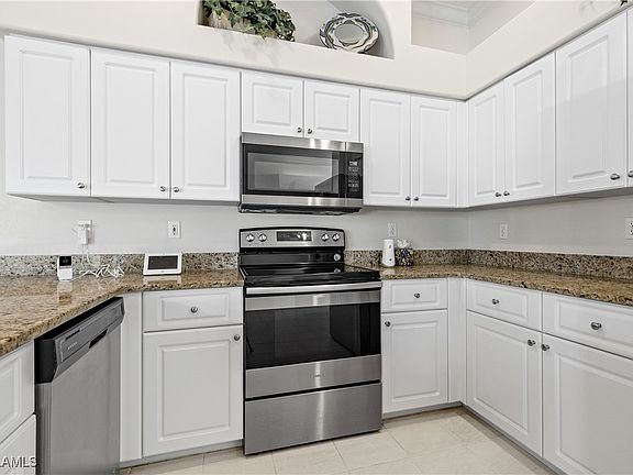 2nd image of 12916 Vista Pine Cir