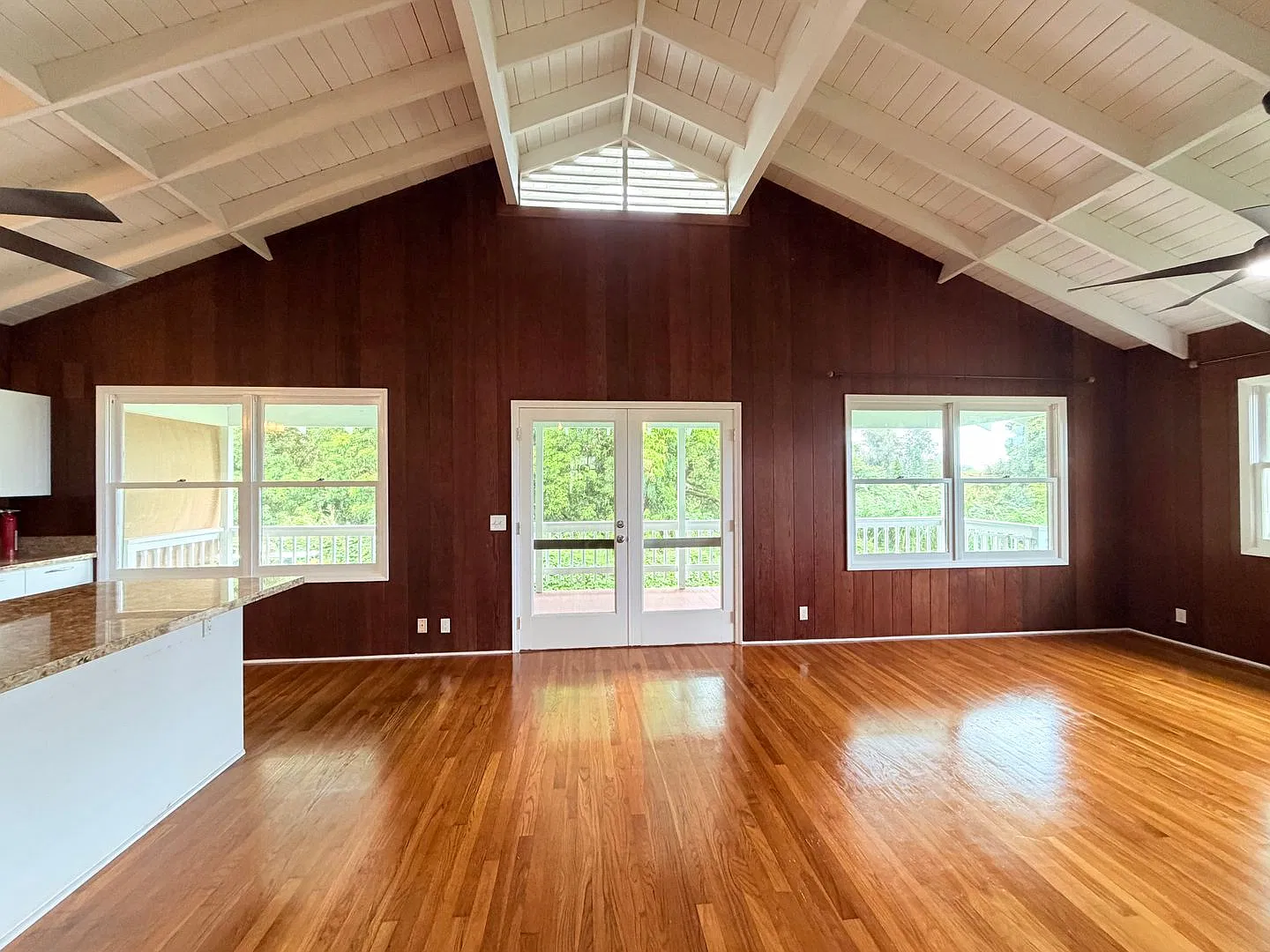Charming 2-Bedroom Island Plantation Style Home in Historic Kapaau — Photo 4