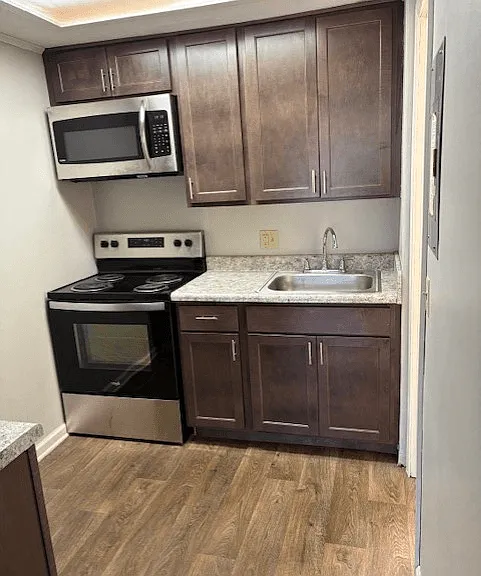 Limewood Apartments — Photo 30