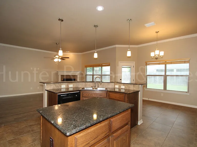 3114 Matador Dr — Photo 11
