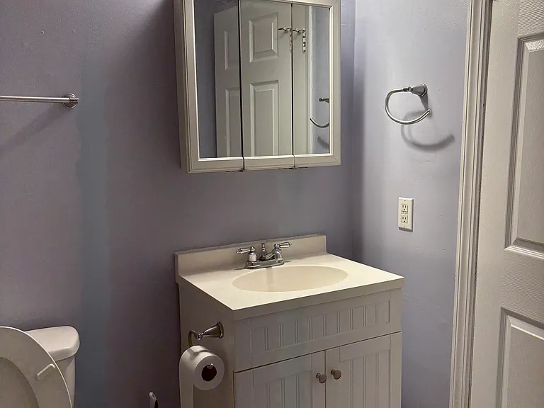5813 Madison Ave — Photo 11
