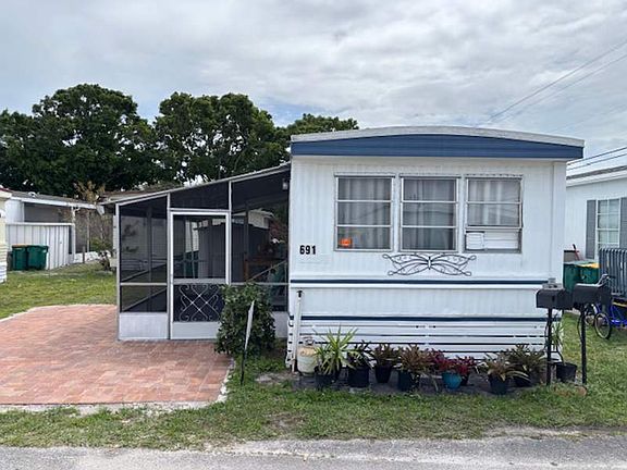 2nd image of 691 Hackney Rd #C023