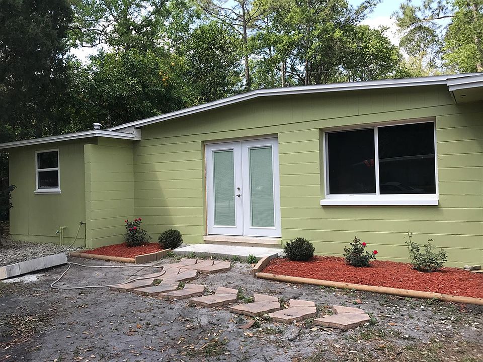1st image of 2932 NE 14th Dr