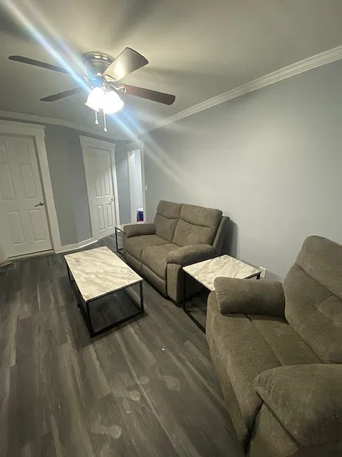 220 Bassett St — Photo 3