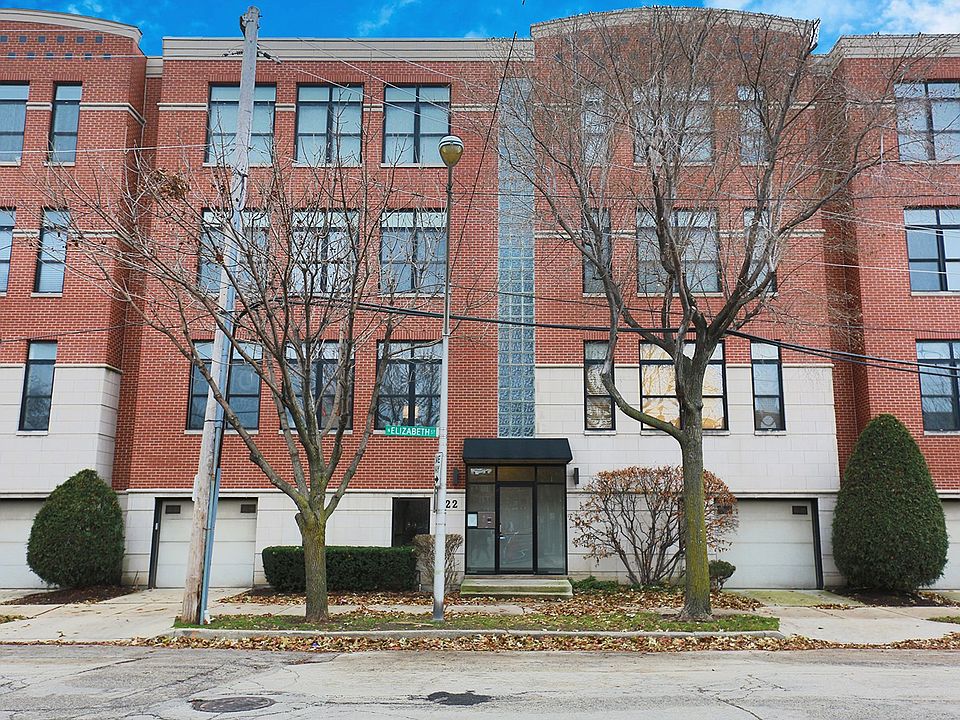 Loft Living on a Tree Lined Street!
