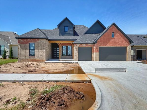 6413 NW 153rd St, Edmond, OK 73013