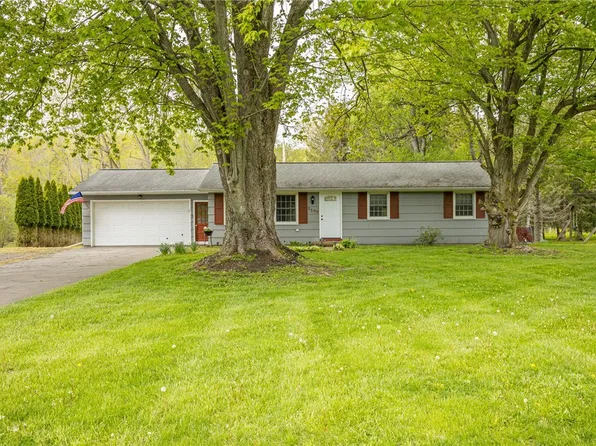 2399 State Route 21, Palmyra, NY 14522