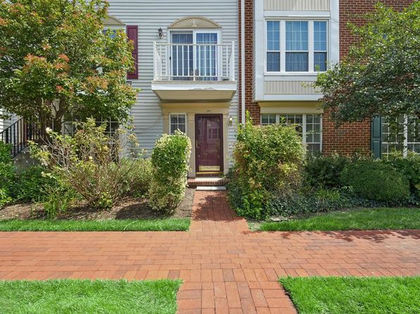 14 Walnut St