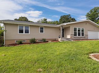 208 W South St, Nixa, MO 65714