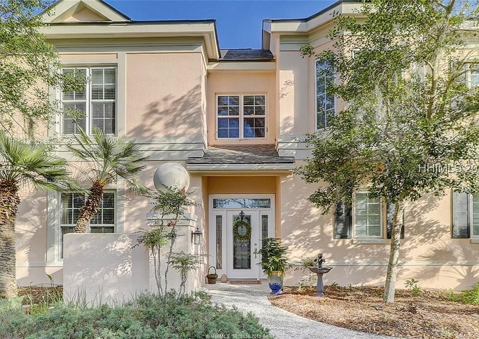1st image of 205 Berwick Dr #205