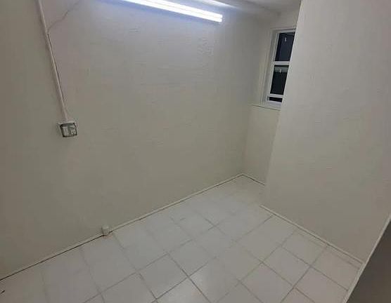 5th image of 871 14th St