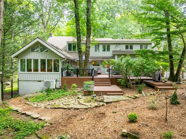 85 Eastwoods Road, Pound Ridge, NY 10576