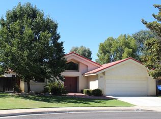 9704 Red Oak Ct, Bakersfield, CA 93311