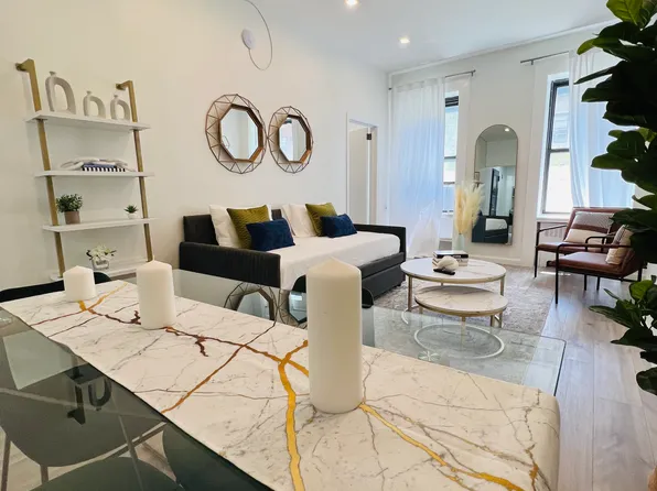 311 East 51st Street image 9 of 11