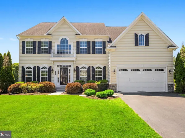 627 Sligo Rd, Avondale, PA 19311