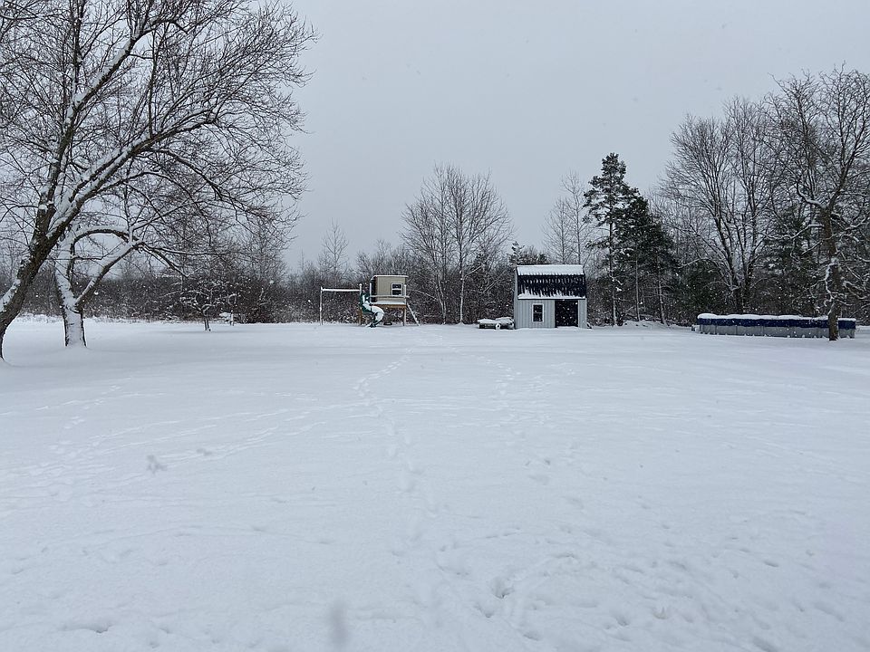 2nd image of 2207 Town Line Rd