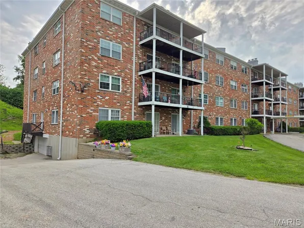 3107 Garnette Dr APT D4, Bridgeton, MO 63044