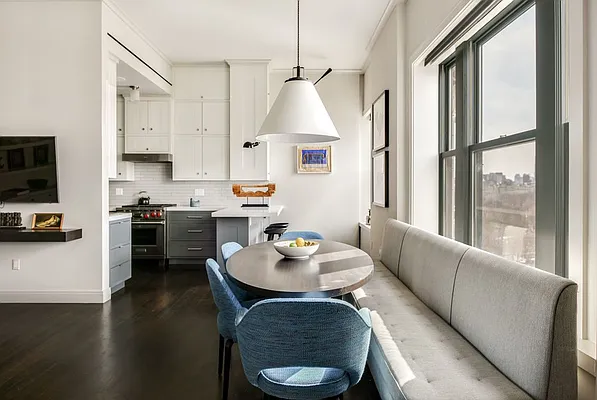 Sold by Compass | media 5