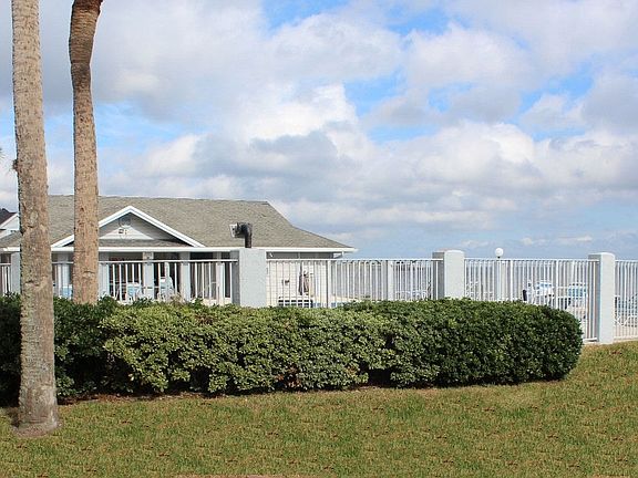 Pool View from Unit!