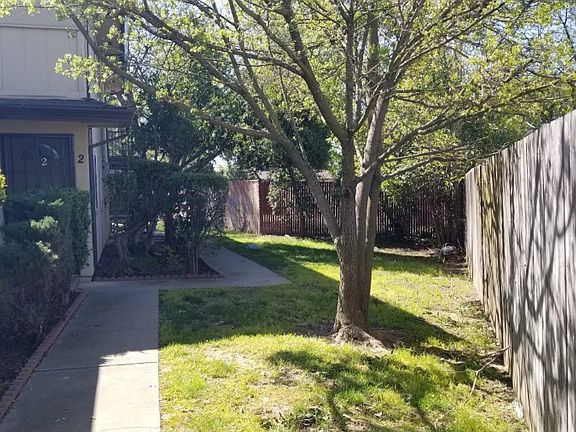 2nd image of 4404 Greenholme Dr APT 1