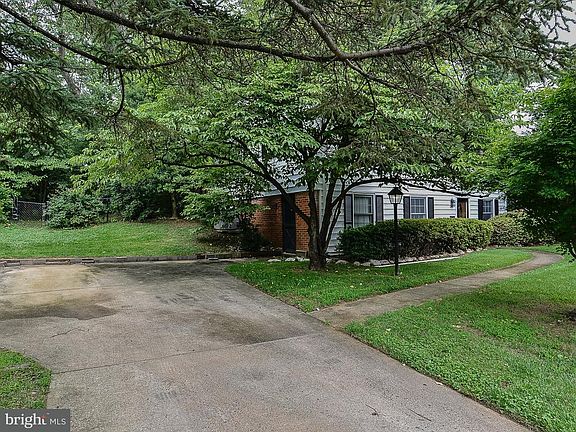 2nd image of 9531 Old Creek Dr