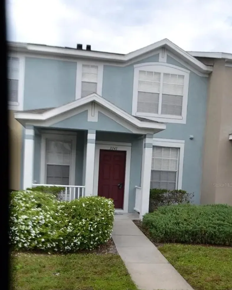 2 bed, 1297 sqft, $1,700 — Photo 1