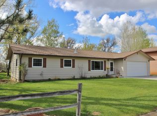 32 Balsam Dr, Miles City, MT 59301