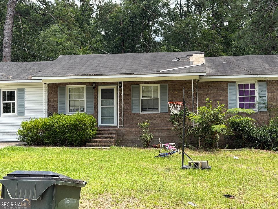 1st image of 552 Colegrove Dr