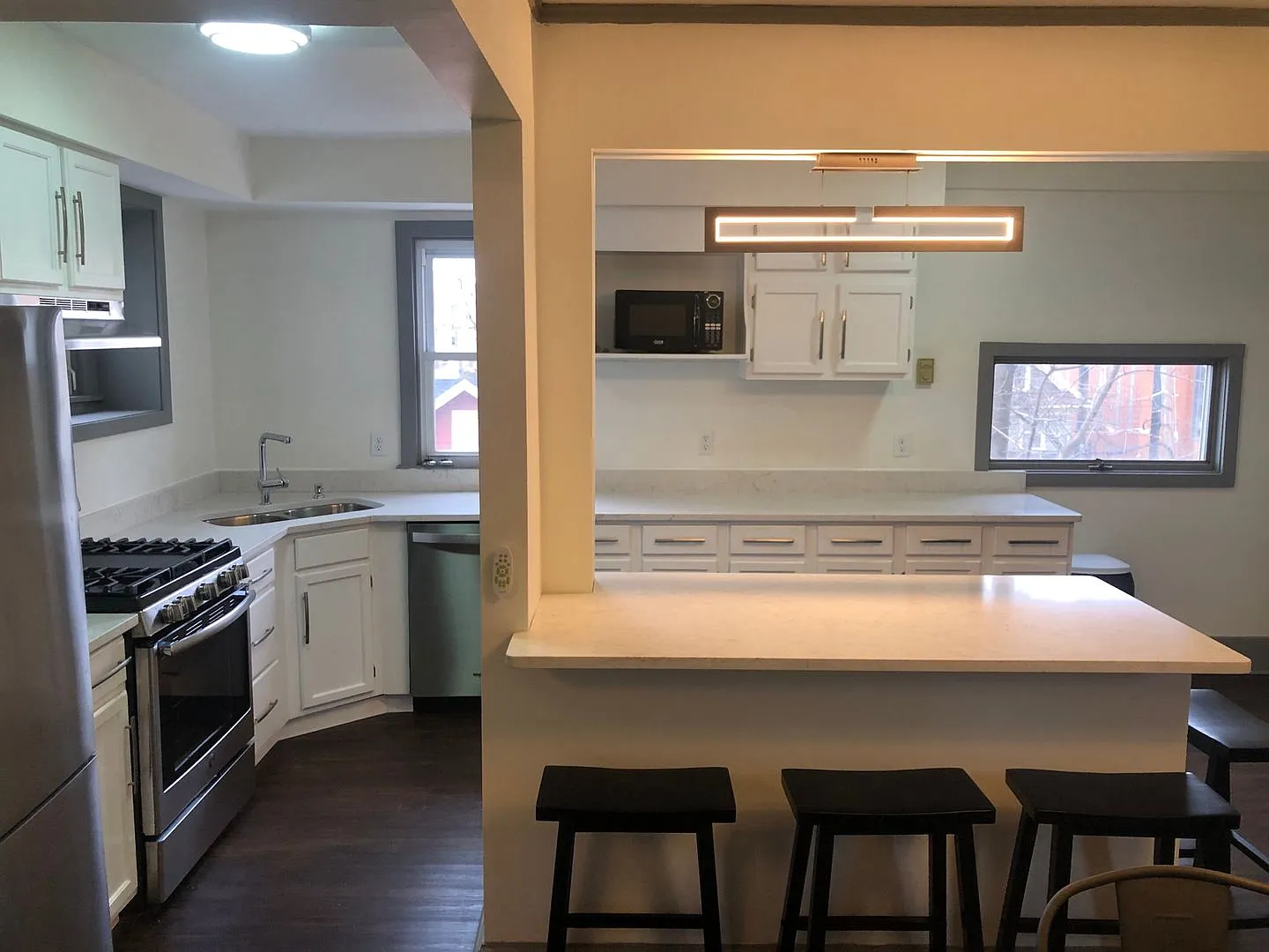 306 Bryant Ave — Photo 4